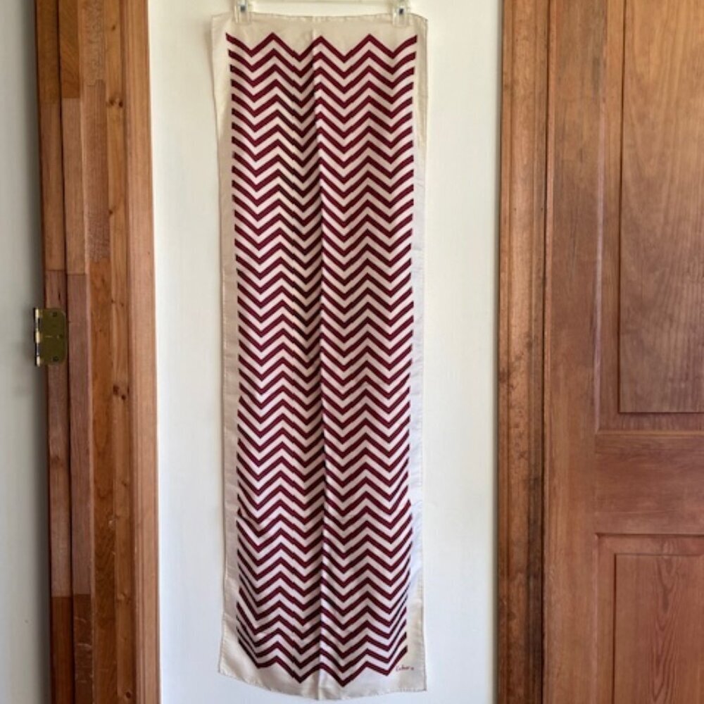 ECHO Cream Red Herringbone Oblong Vintage Scarf - Picture 4 of 12